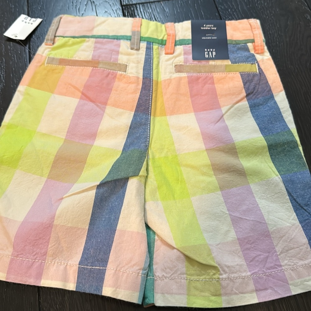Gap cotton shorts 4t - Picture 2 of 2